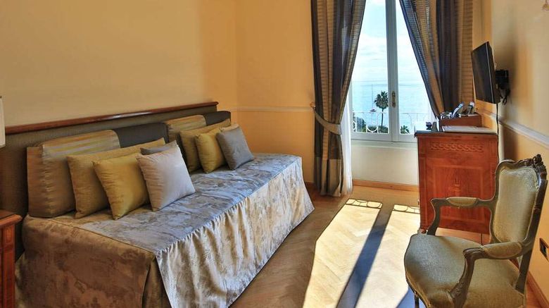 <b>Imperiale Palace Hotel Room</b>. Images powered by <a href="https://iceportal.shijigroup.com/" title="IcePortal" target="_blank">IcePortal</a>.