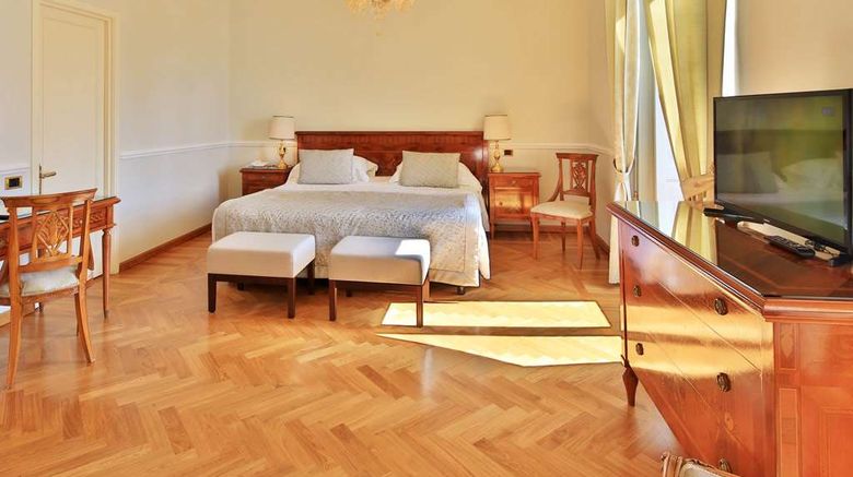 <b>Imperiale Palace Hotel Suite</b>. Images powered by <a href="https://iceportal.shijigroup.com/" title="IcePortal" target="_blank">IcePortal</a>.
