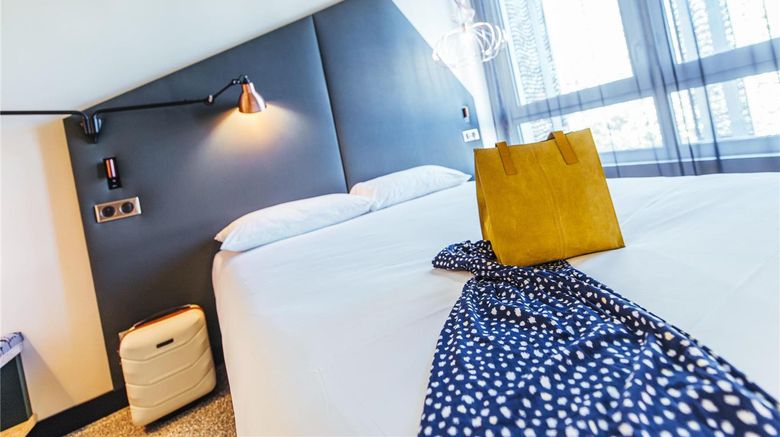 <b>Ibis Styles Rouen Center Left Bank Room</b>. Images powered by <a href="https://iceportal.shijigroup.com/" title="IcePortal" target="_blank">IcePortal</a>.