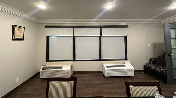 Baymont Inn and Suites Columbus Near OSU Meeting