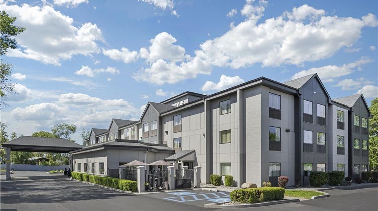 Best Western Plus Spokane North Exterior