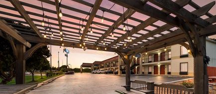 SureStay Hotel by Best Western Meridian Exterior