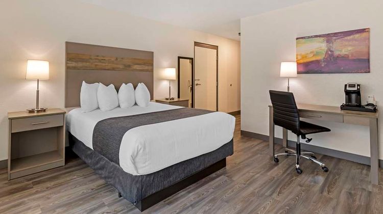 Best Western Plus Executive Residency Room