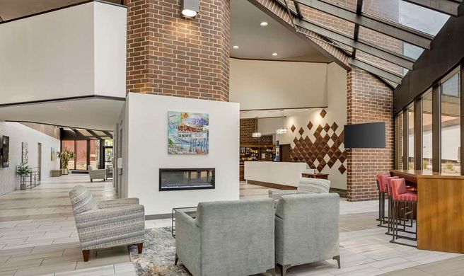 Best Western Plus Executive Residency Lobby