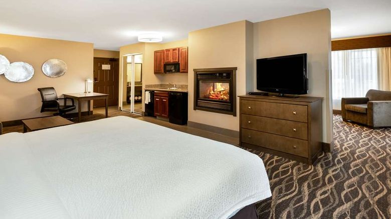 <b>Best Western Plus/Glacier Park West Room</b>. Images powered by <a href="https://iceportal.shijigroup.com/" title="IcePortal" target="_blank">IcePortal</a>.