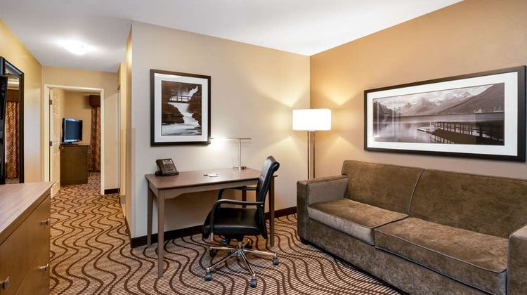 Best Western Plus/Glacier Park West Suite