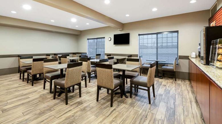 <b>Best Western Plus/Glacier Park West Restaurant</b>. Images powered by <a href="https://iceportal.shijigroup.com/" title="IcePortal" target="_blank">IcePortal</a>.