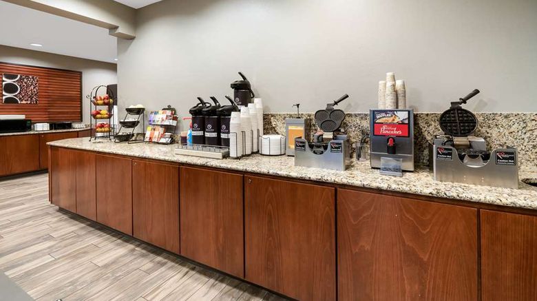 <b>Best Western Plus/Glacier Park West Restaurant</b>. Images powered by <a href="https://iceportal.shijigroup.com/" title="IcePortal" target="_blank">IcePortal</a>.