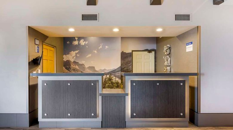 <b>Best Western Plus/Glacier Park West Lobby</b>. Images powered by <a href="https://iceportal.shijigroup.com/" title="IcePortal" target="_blank">IcePortal</a>.