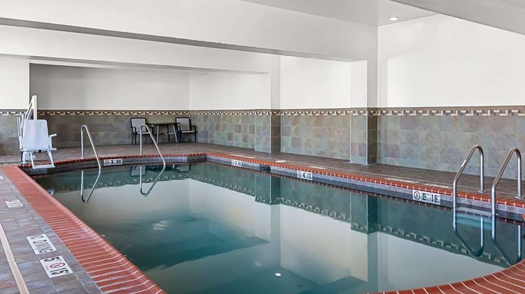 Best Western St. Louis Airport North Pool