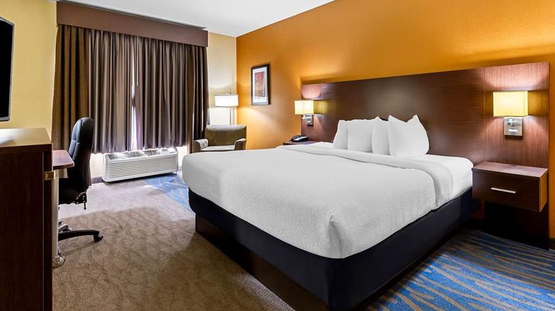 <b>Best Western St. Louis Airport North Room</b>. Images powered by <a href="https://iceportal.shijigroup.com/" title="IcePortal" target="_blank">IcePortal</a>.