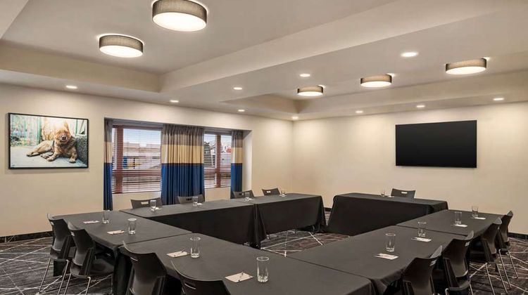 Microtel Inn & Suites by Wyndham Meeting
