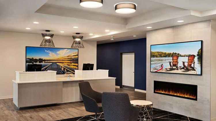 Microtel Inn & Suites by Wyndham Lobby
