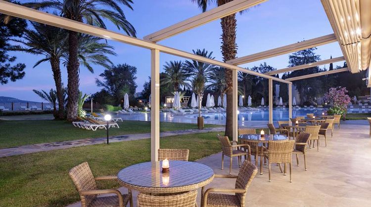 DoubleTree by Hilton Isil Club Resort Restaurant