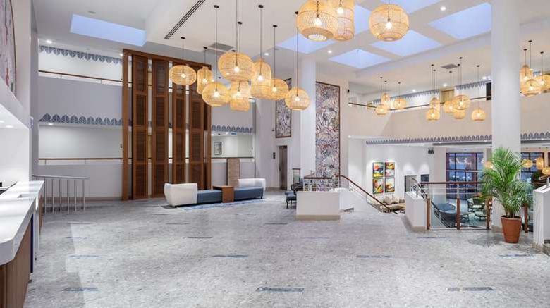 <b>DoubleTree by Hilton Isil Club Resort Lobby</b>. Images powered by <a href="https://iceportal.shijigroup.com/" title="IcePortal" target="_blank">IcePortal</a>.