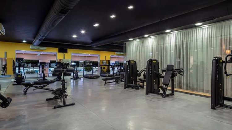 DoubleTree by Hilton Isil Club Resort Health