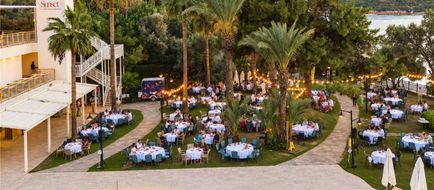 DoubleTree by Hilton Isil Club Resort Exterior