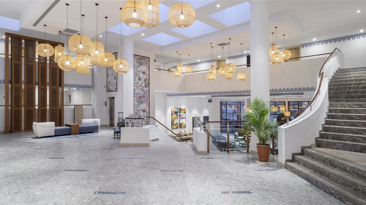 DoubleTree by Hilton Isil Club Resort Lobby