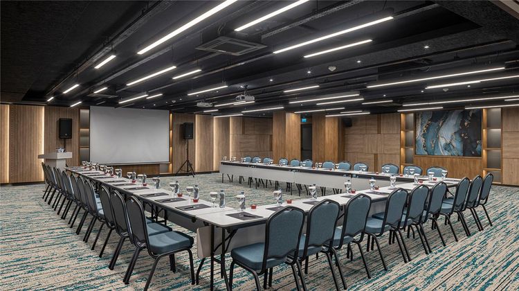 DoubleTree by Hilton Isil Club Resort Meeting