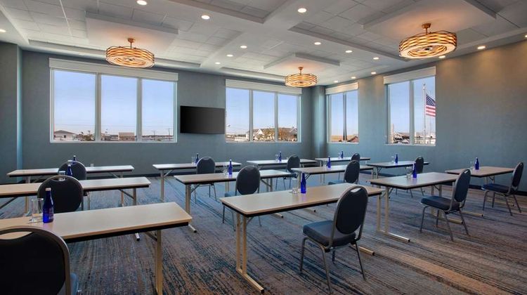 Fenwick Shores, Tapestry Collection Meeting