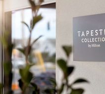 Fenwick Shores, Tapestry Collection Exterior