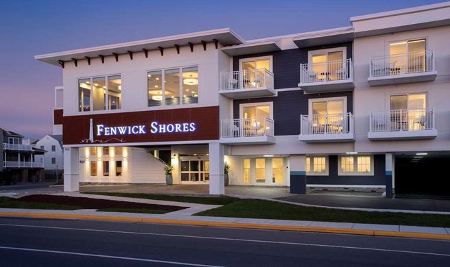 Fenwick Shores, Tapestry Collection Exterior