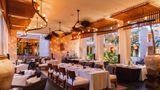 <b>Banyan Tree Mayakoba Restaurant</b>. Images powered by <a href="https://iceportal.shijigroup.com/" title="IcePortal" target="_blank">IcePortal</a>.