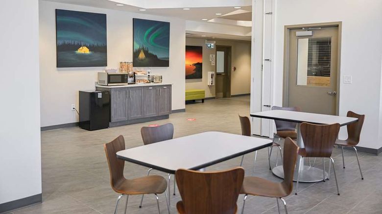 <b>Super 8 by Wyndham Moosonee Restaurant</b>. Images powered by <a href="https://iceportal.shijigroup.com/" title="IcePortal" target="_blank">IcePortal</a>.