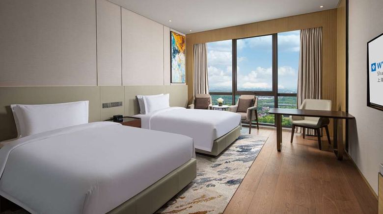<b>Wyndham Shanghai Pudong Room</b>. Images powered by <a href="https://iceportal.shijigroup.com/" title="IcePortal" target="_blank">IcePortal</a>.