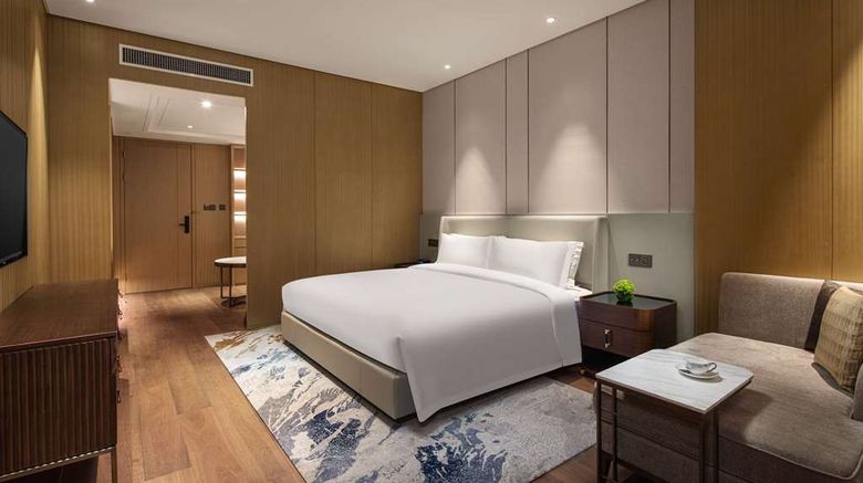 <b>Wyndham Shanghai Pudong Room</b>. Images powered by <a href="https://iceportal.shijigroup.com/" title="IcePortal" target="_blank">IcePortal</a>.