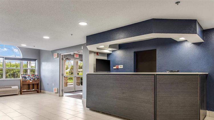 Quality Inn Lobby
