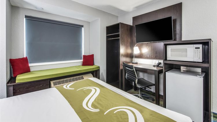 Quality Inn Room