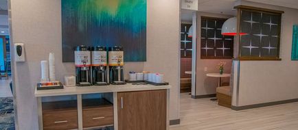 Hampton Inn Wabash Lobby