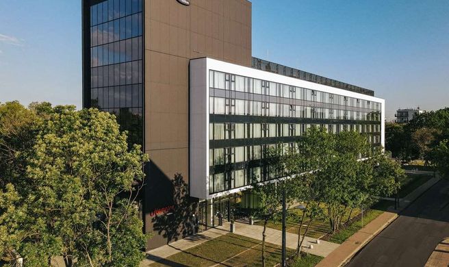 Hampton by Hilton Warsaw Reduta Exterior