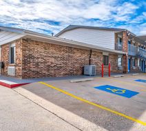 SureStay Hotel by BW Oklahoma City West Exterior