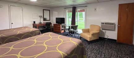 Rodeway Inn Flora Room