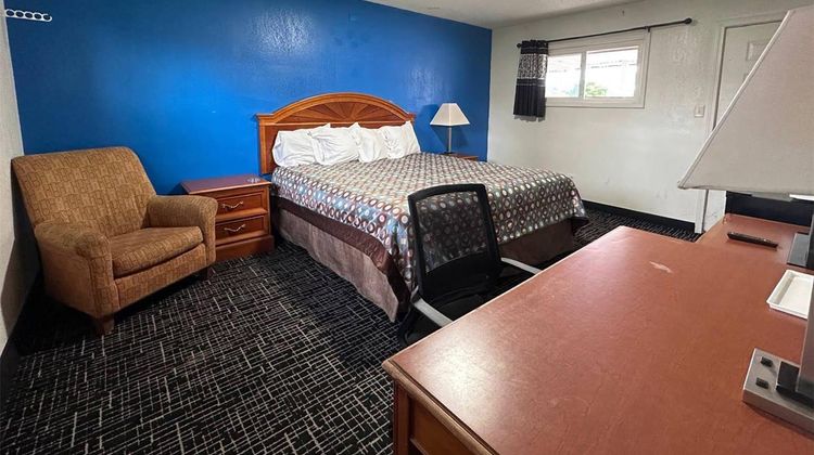 Rodeway Inn Flora Room