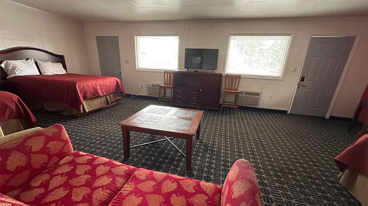 Rodeway Inn Flora Room