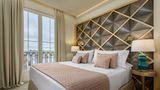 <b>Room Mate Macarena Gran Via Room</b>. Images powered by <a href="https://iceportal.shijigroup.com/" title="IcePortal" target="_blank">IcePortal</a>.