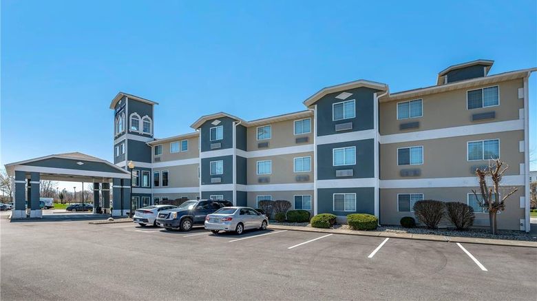<b>Clairon Pointe Indianapolis Airport Area Exterior</b>. Images powered by <a href="https://iceportal.shijigroup.com/" title="IcePortal" target="_blank">IcePortal</a>.