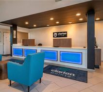Clairon Pointe Indianapolis Airport Area Lobby