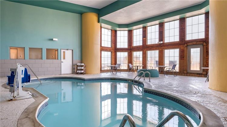 Clairon Pointe Indianapolis Airport Area Pool