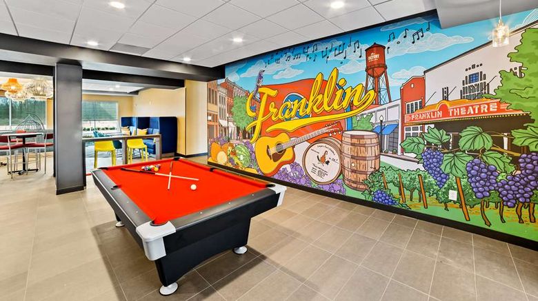 <b>Tru by Hilton Cool Springs Nashville Lobby</b>. Images powered by <a href="https://iceportal.shijigroup.com/" title="IcePortal" target="_blank">IcePortal</a>.