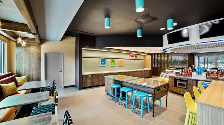 <b>Tru by Hilton Cool Springs Nashville Restaurant</b>. Images powered by <a href="https://iceportal.shijigroup.com/" title="IcePortal" target="_blank">IcePortal</a>.