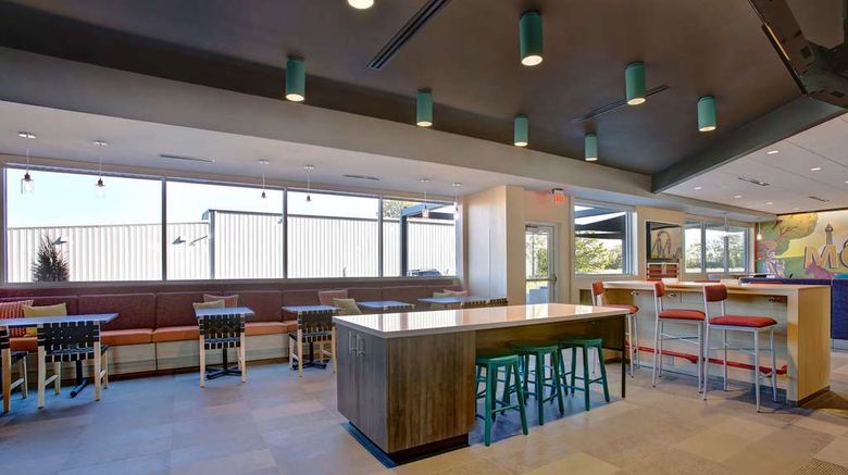 <b>Tru by Hilton Monroe Lobby</b>. Images powered by <a href="https://iceportal.shijigroup.com/" title="IcePortal" target="_blank">IcePortal</a>.