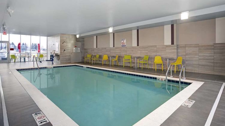Home2 Suites by Hilton Richmond Pool