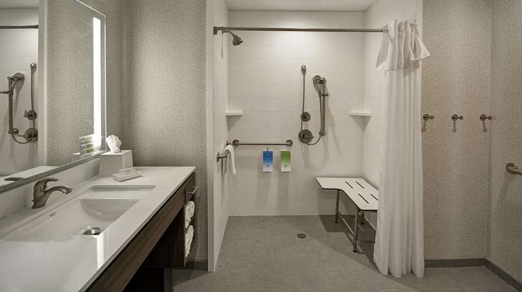 Home2 Suites by Hilton Troy Room