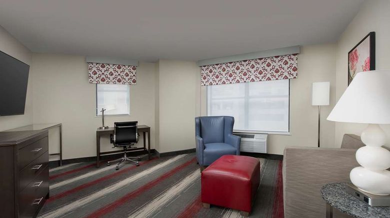 <b>West End Washington DC, Tapestry Coll Room</b>. Images powered by <a href="https://iceportal.shijigroup.com/" title="IcePortal" target="_blank">IcePortal</a>.