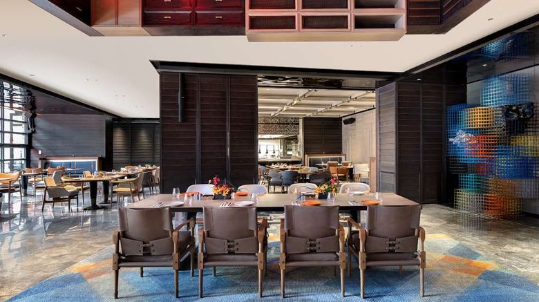 <b>Canopy by Hilton Hangzhou West Lake Restaurant</b>. Images powered by <a href="https://iceportal.shijigroup.com/" title="IcePortal" target="_blank">IcePortal</a>.
