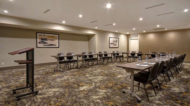 DoubleTree by Hilton St. Louis Airport Meeting